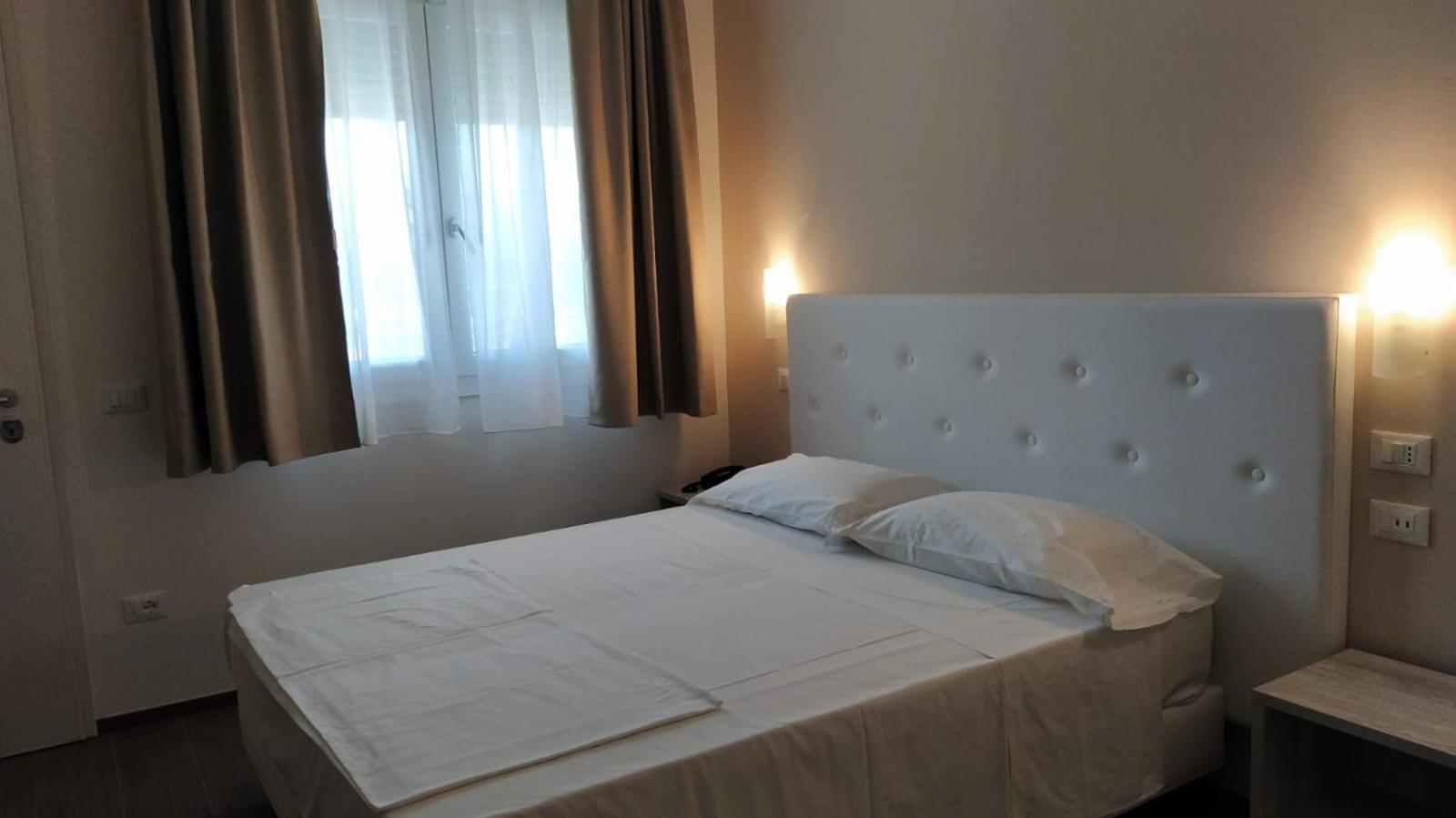 Hotel Ristorante Alla Campagna San Giovanni Lupatoto Zimmer foto