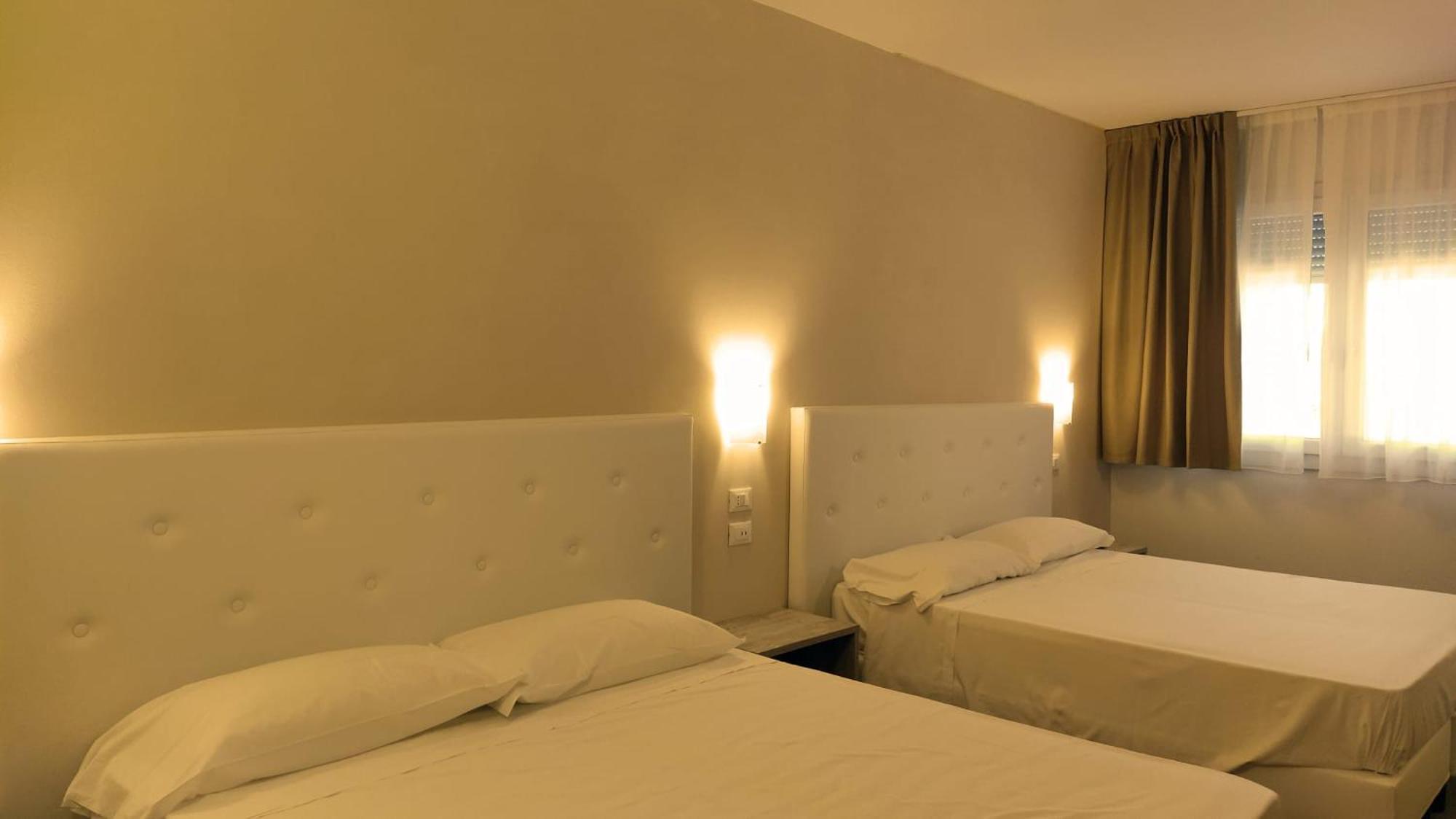 Hotel Ristorante Alla Campagna San Giovanni Lupatoto Zimmer foto