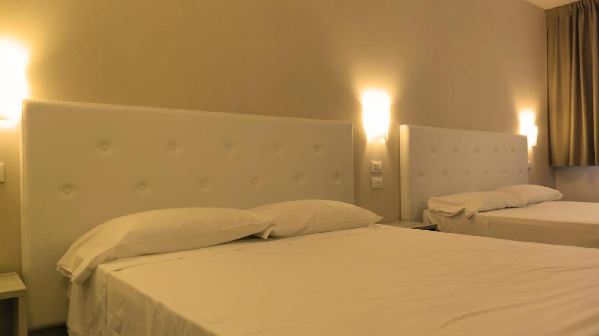 Hotel Ristorante Alla Campagna San Giovanni Lupatoto Zimmer foto